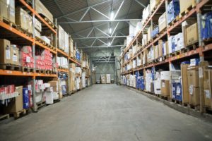 Услуга хранения имущества и документов: что делать в случае порчи